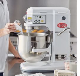 Avantco MIX8WH White 8 Qt. Bowl Lift Countertop Mixer with Standard Accessories - 120V, 4/5 hp